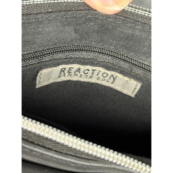 Black crossbody messenger purse shoulder bag by Kenneth Cole Reaction - Picture 6 of 8